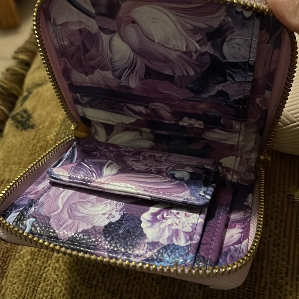 3 different wallet - Picture 5 of 5